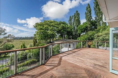 Photo of property in 81 College Road, Northcote, Auckland, 0627