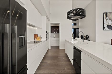 Photo of property in 13 Awatea Drive, Whitianga, 3510