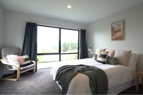 Photo of property in 69 Ravensdale Rise, Westmorland, Christchurch, 8025