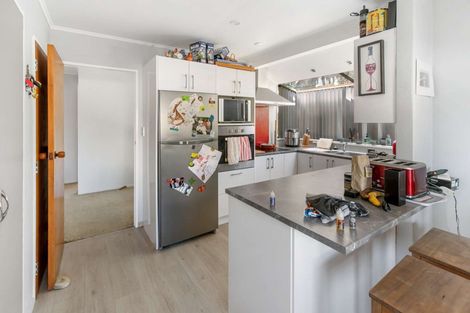 Photo of property in 16 Langwell Place, Papakowhai, Porirua, 5024