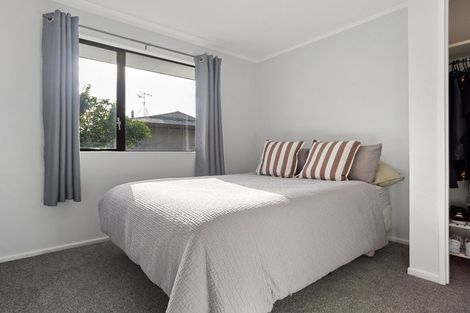 Photo of property in 52b Lloyd Drive, Nawton, Hamilton, 3200