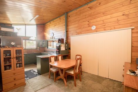 Photo of property in 43 Mahana Road, Ngatea, 3503