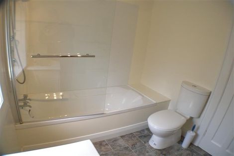 Photo of property in 25 Jones Street, Dunedin Central, Dunedin, 9016