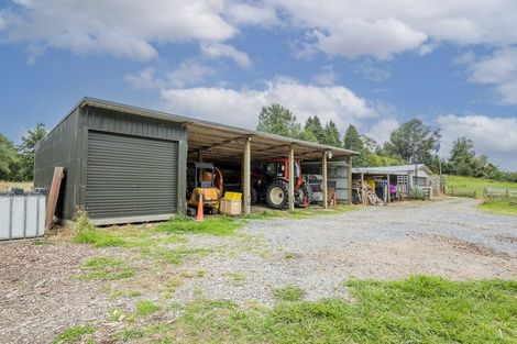 Photo of property in 173 State Highway 1, Waikanae, 5391