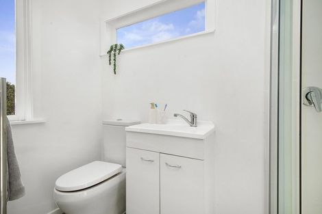 Photo of property in 7 Cheshire Street, Cannons Creek, Porirua, 5024