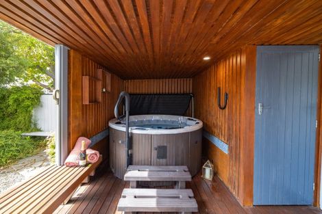 Photo of property in 110 Glandovey Road, Strowan, Christchurch, 8052