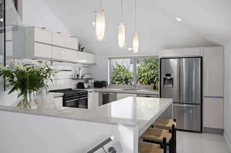 Photo of property in 102a Esplanade, Sumner, Christchurch, 8081