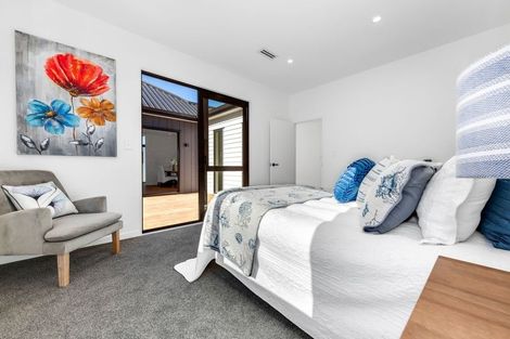 Photo of property in 8 Kobe Street, Karaka, 2580