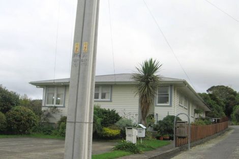 Photo of property in 23a Tainui Terrace, Tawa, Wellington, 5028