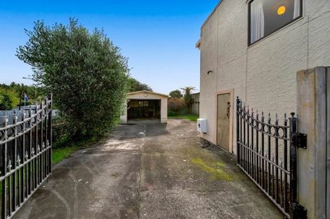 Photo of property in 118a South Road, Spotswood, New Plymouth, 4310