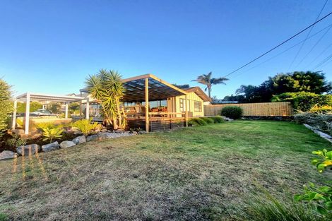 Photo of property in 2 Awatea Street, Mangawhai Heads, Mangawhai, 0505