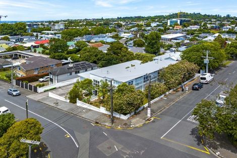 Photo of property in 67 St Vincent Avenue, Remuera, Auckland, 1050