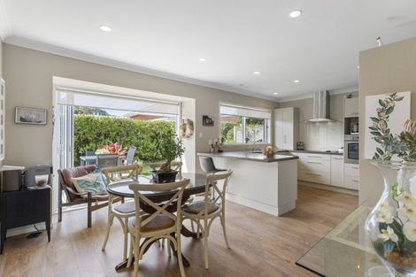 Photo of property in 3/30 Hattaway Avenue, Bucklands Beach, Auckland, 2012