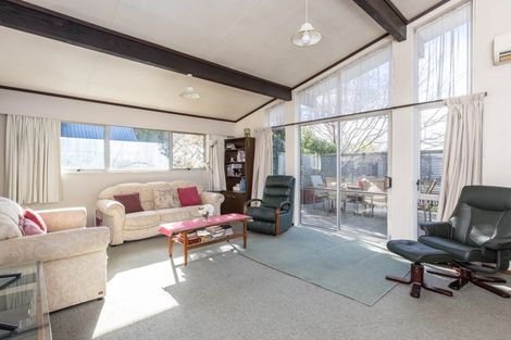 Photo of property in 22 Dundee Drive, Flaxmere, Hastings, 4120