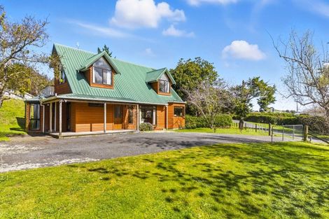 Photo of property in 345 Mazengarb Road, Paraparaumu, 5032
