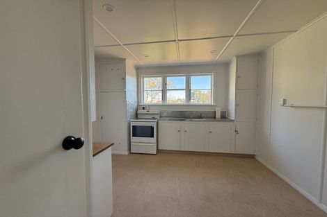 Photo of property in 6 Hutchison Crescent, Durie Hill, Whanganui, 4500