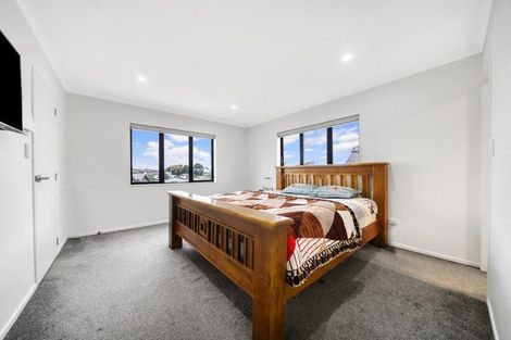 Photo of property in 14a Cairnsvale Rise, Manurewa, Auckland, 2105