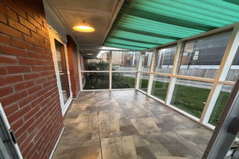 Photo of property in 1/24 Dale Crescent, Pakuranga, Auckland, 2010