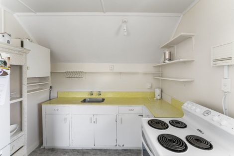 Photo of property in 116 Tasman Street, Nelson, 7010