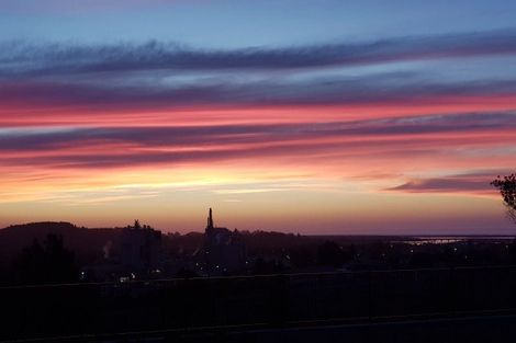 Photo of property in 13 Racecourse Terrace Rise, Hokitika, 7882