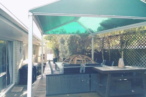 Photo of property in 8 Colum Place, Bucklands Beach, Auckland, 2014