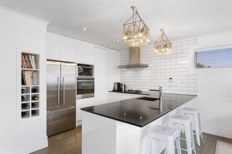 Photo of property in 1c Eversleigh Road, Belmont, Auckland, 0622