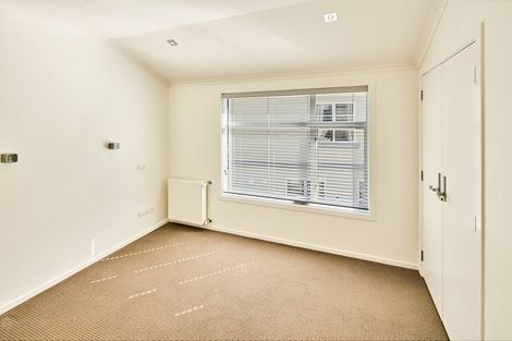 Photo of property in 12a Glenmore Street, Thorndon, Wellington, 6011