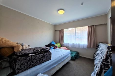 Photo of property in 2a Roys Road, Weymouth, Auckland, 2103