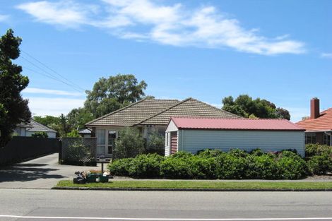 Photo of property in 190a Avonhead Road, Avonhead, Christchurch, 8042
