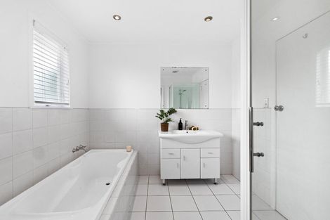 Photo of property in 41 Merton Crescent, Pirimai, Napier, 4112