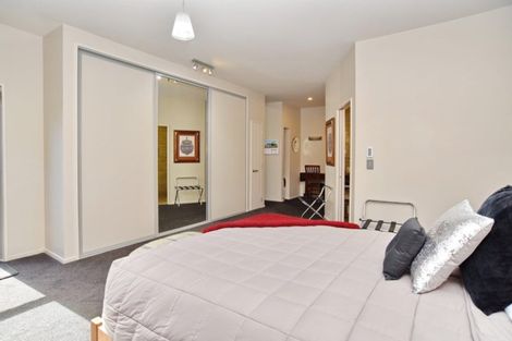 Photo of property in 11 Plynlimon Road, Fendalton, Christchurch, 8052