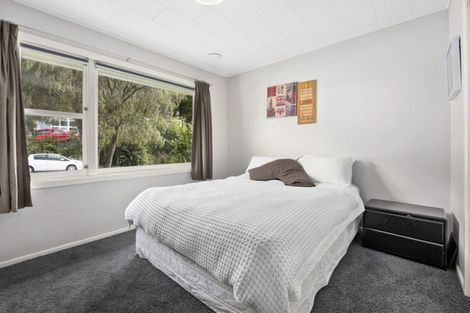Photo of property in 25a Deller Grove, Silverstream, Upper Hutt, 5019