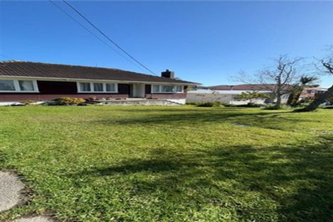 Photo of property in 23 Barbary Avenue, Kelston, Auckland, 0602