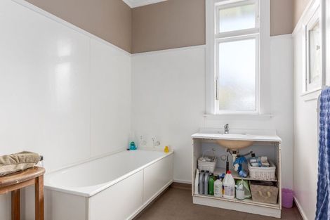 Photo of property in 78a Main Road, Titahi Bay, Porirua, 5022