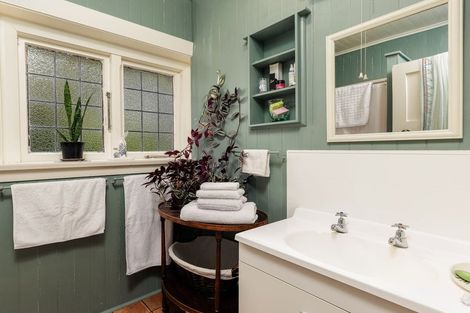 Photo of property in 4 Exeter Street, Waimate, 7924