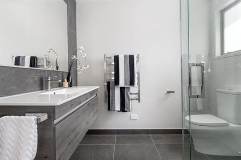 Photo of property in 9 Hanlow Place, Pyes Pa, Tauranga, 3112