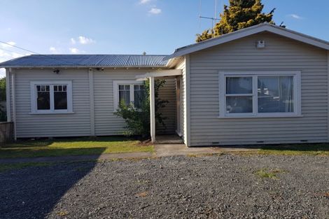 Photo of property in 35 Oxford Street, Fairfield, Hamilton, 3214