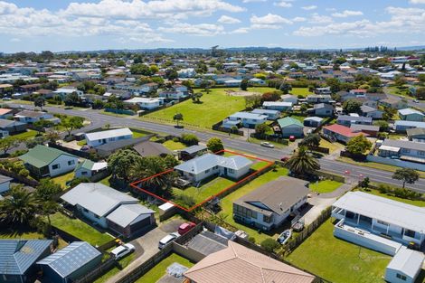 Photo of property in 187 Finlayson Avenue, Clendon Park, Auckland, 2103