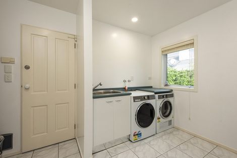 Photo of property in 10 Furlong Crescent, Churton Park, Wellington, 6037