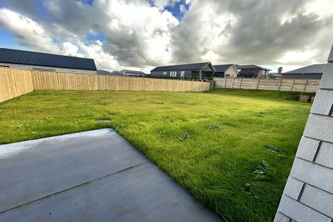 Photo of property in 4 Trevor Mcmiken Drive, Patumahoe, 2679