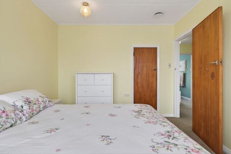 Photo of property in 28 Birmingham Street, Takaro, Palmerston North, 4412