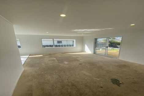 Photo of property in 1/80 Borich Road, Sunnyvale, Auckland, 0612