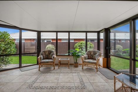 Photo of property in 10 Innisfree Place, Northwood, Christchurch, 8051