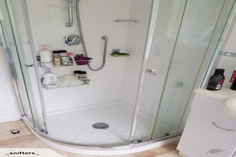 Photo of property in 2/15 Witheford Drive, Bayview, Auckland, 0629