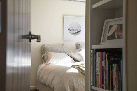 Photo of property in 66a Bradbury Road, Botany Downs, Auckland, 2010