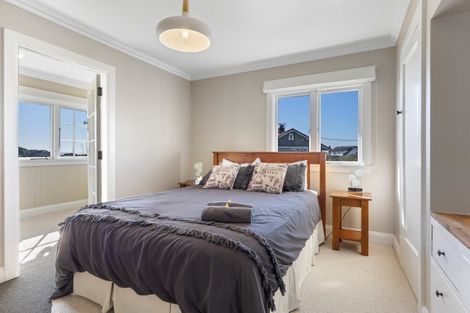 Photo of property in 26 Baring Terrace, Strandon, New Plymouth, 4312