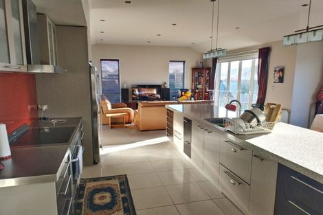 Photo of property in 33 Reka Street, Parklands, Christchurch, 8083