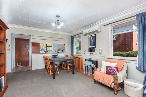 Photo of property in 33 Brockville Road, Glenross, Dunedin, 9011