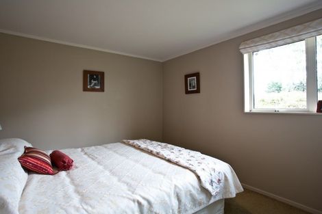 Photo of property in 73 Simon Road, Winton, 9781