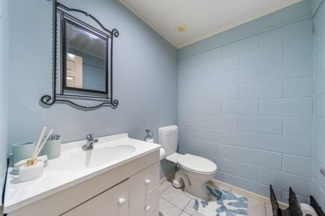 Photo of property in 5 Bowsprit Way, Whitby, Porirua, 5024